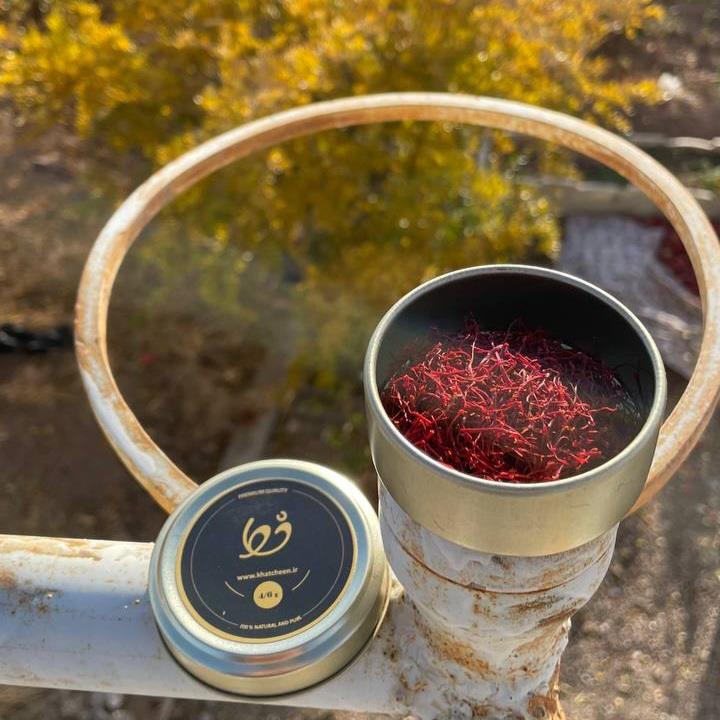 نیم مثقال زعفران سرگل درجه یک